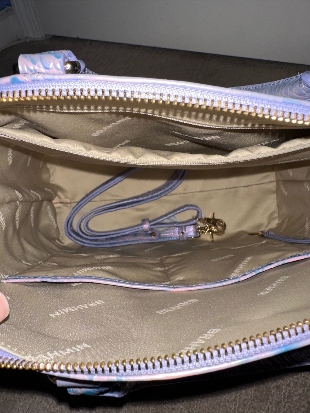 🪻Brahmin Large Duxbury and Ady Wallet in Frosted Lilac 🪻 - Picture 7 of 11